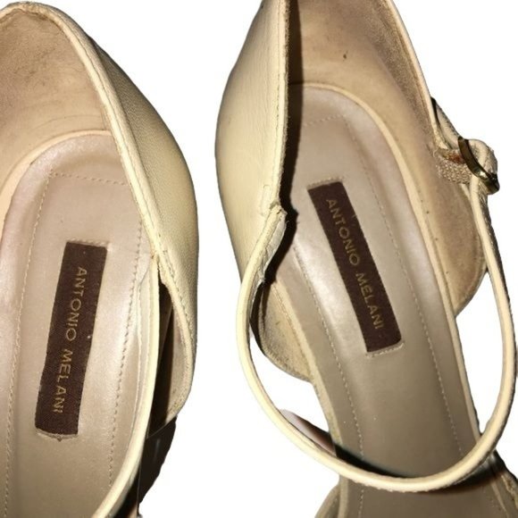 Antonio Melani Cream Colored Heels - Picture 8 of 12